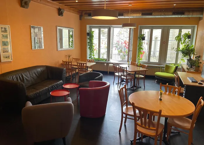 Backpackers Glocke Albergue Berna