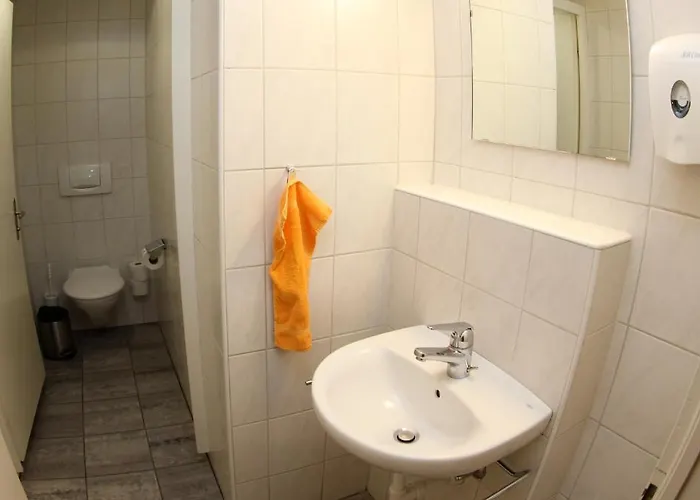 Backpackers Glocke Berna