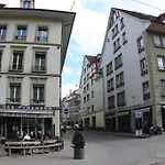 伯尔尼钟楼背包客旅舍 旅馆 伯尔尼